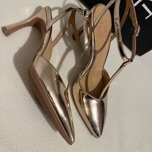 Naturalizer Metallic Gold Heels